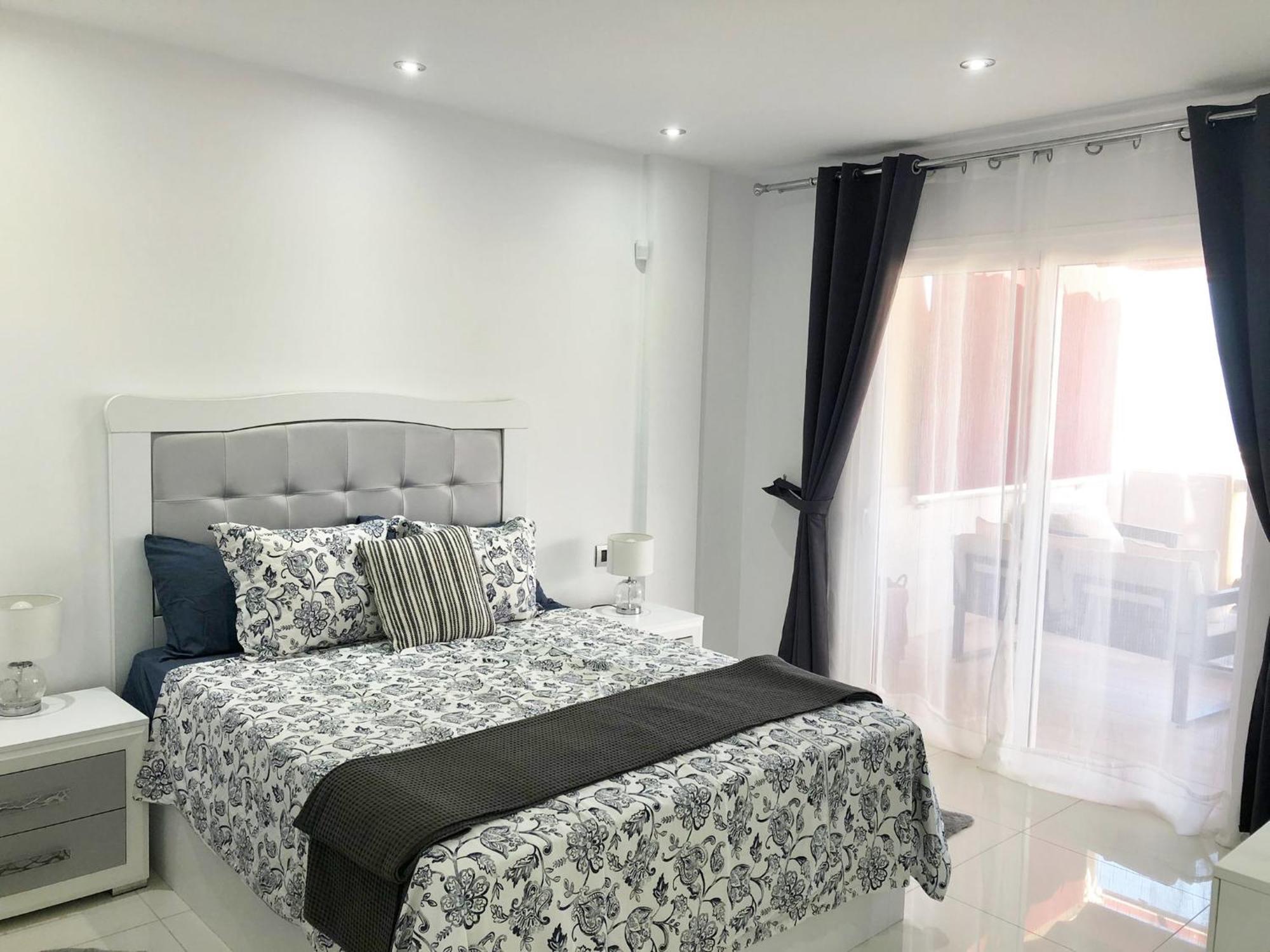 Apartamento Con Impresionantes Vistas Y Piscina Costa Adeje  Exterior photo
